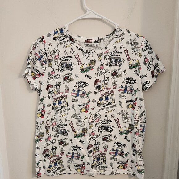 ❤️Bershka White Food Variety Tee Large - Picture 1 of 3